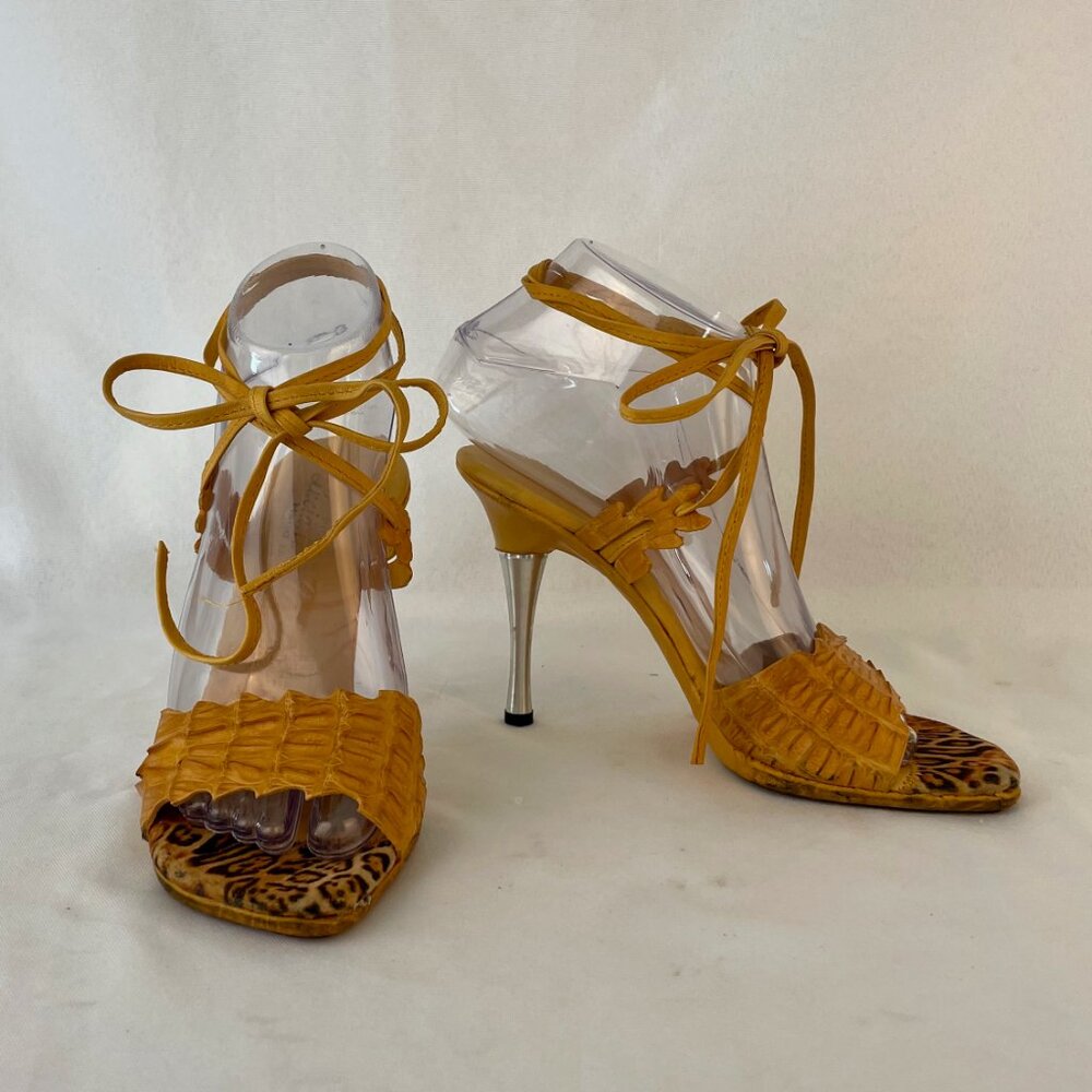 Luciano Rossi Hand Made Leather with Silver Stiletto Heel Lace Up Sandals Sz. 6